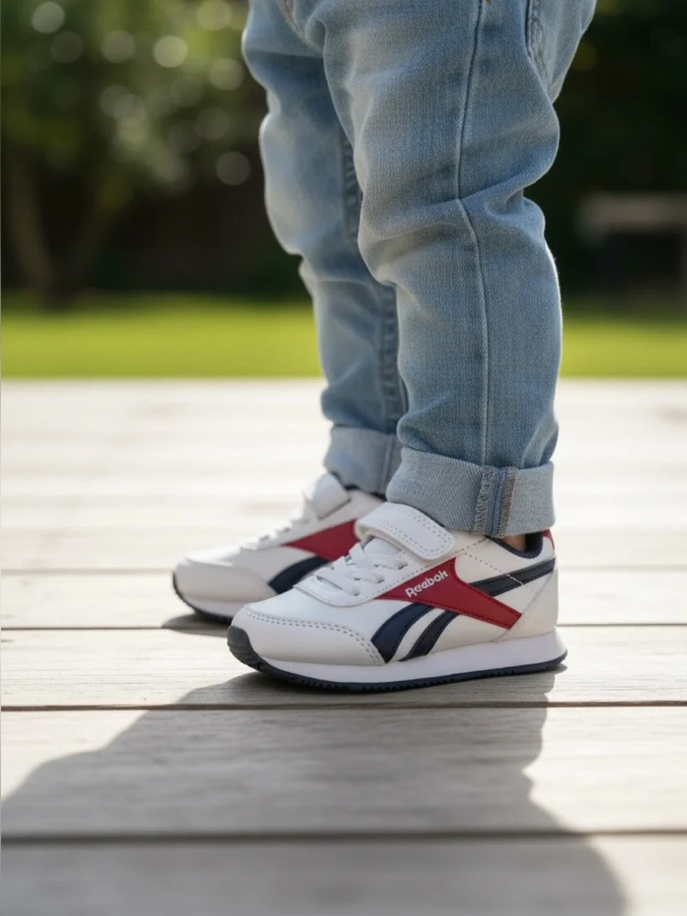 Reebok Toddler Shoes Size 5 White Red Navy Hook & Loop Sneakers
